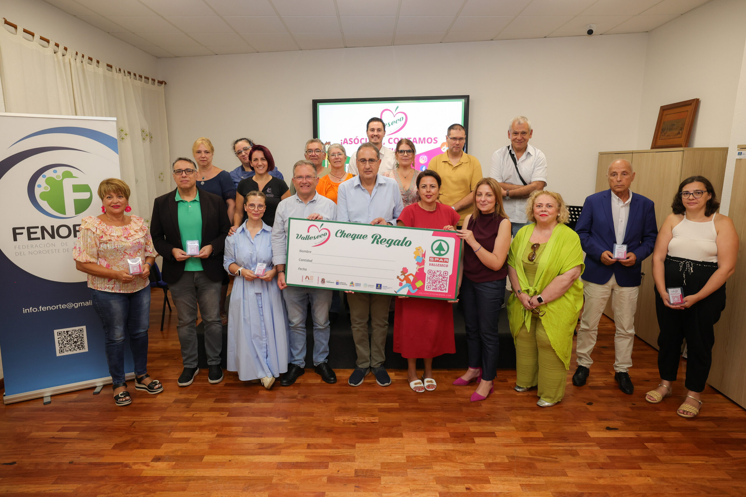 Presentación VALLESECO TE ENAMORA